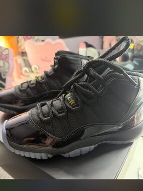 Jordan Retro 11 Gamma Blue, Big kid shoes that is equivalent to size 6 in women